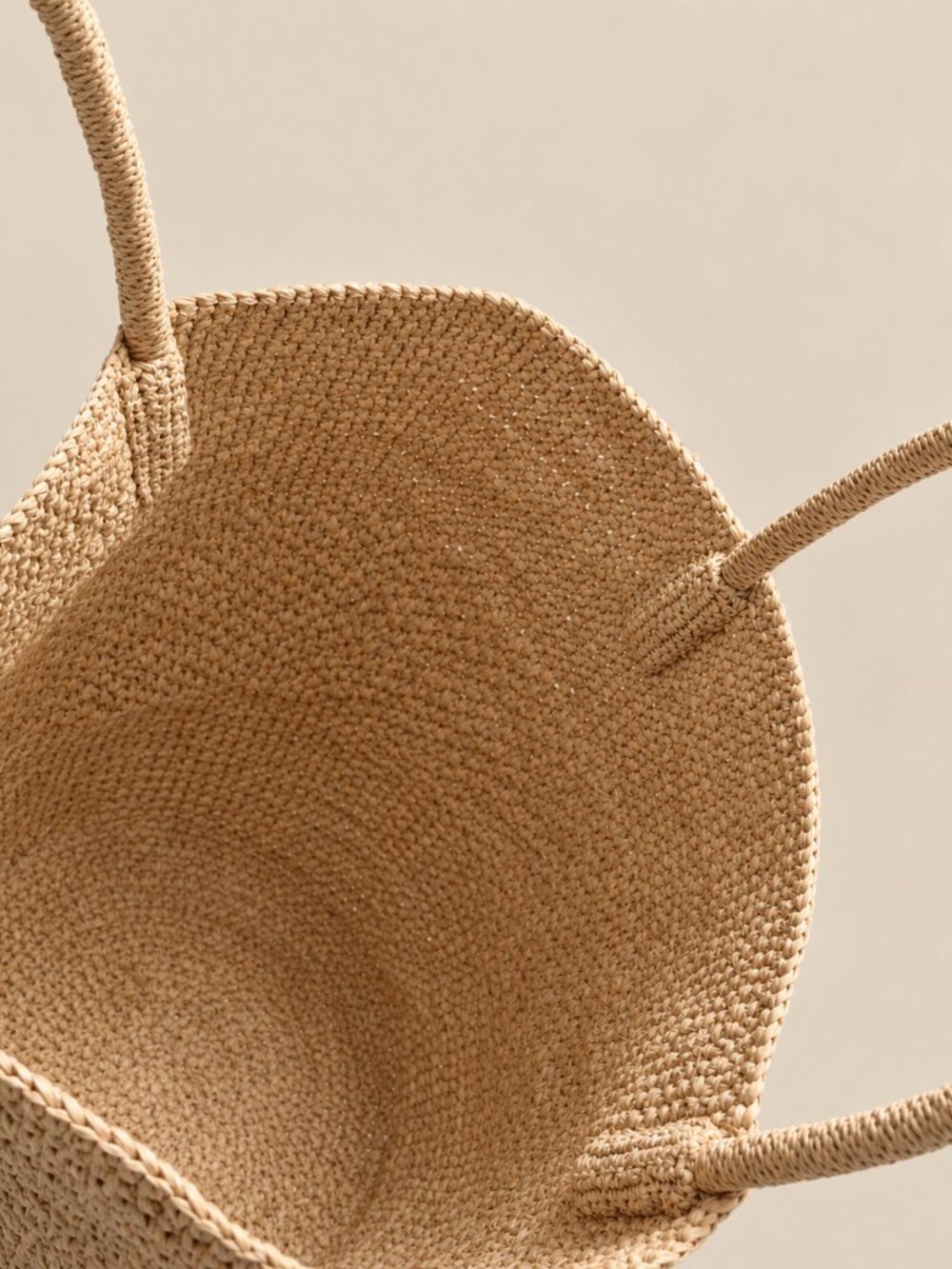 Handwoven Raffia Tote Bag - Natural Woven Everyday Tote - Picture 3 of 5